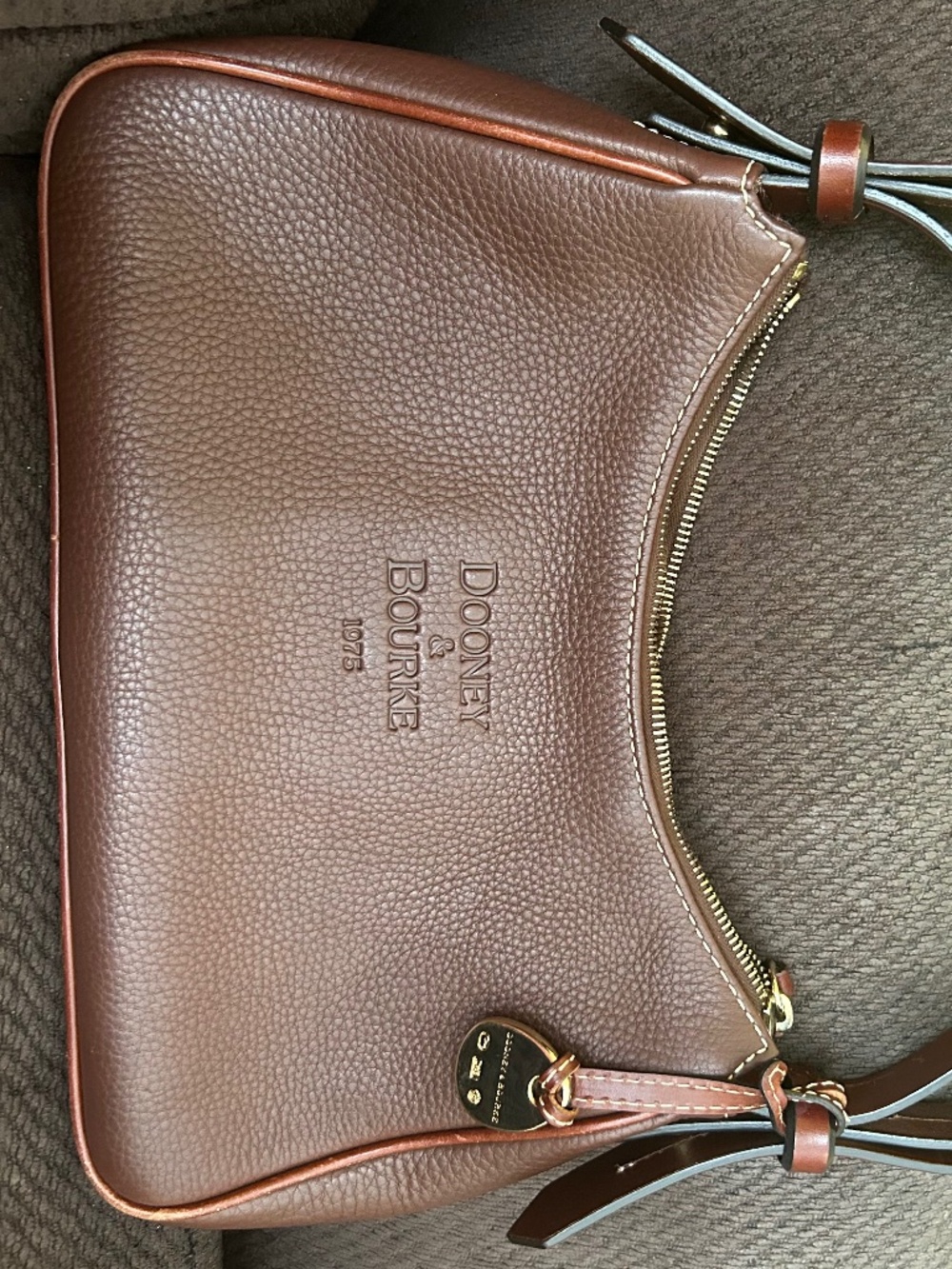 Brown leather Dooney & Bourke purse